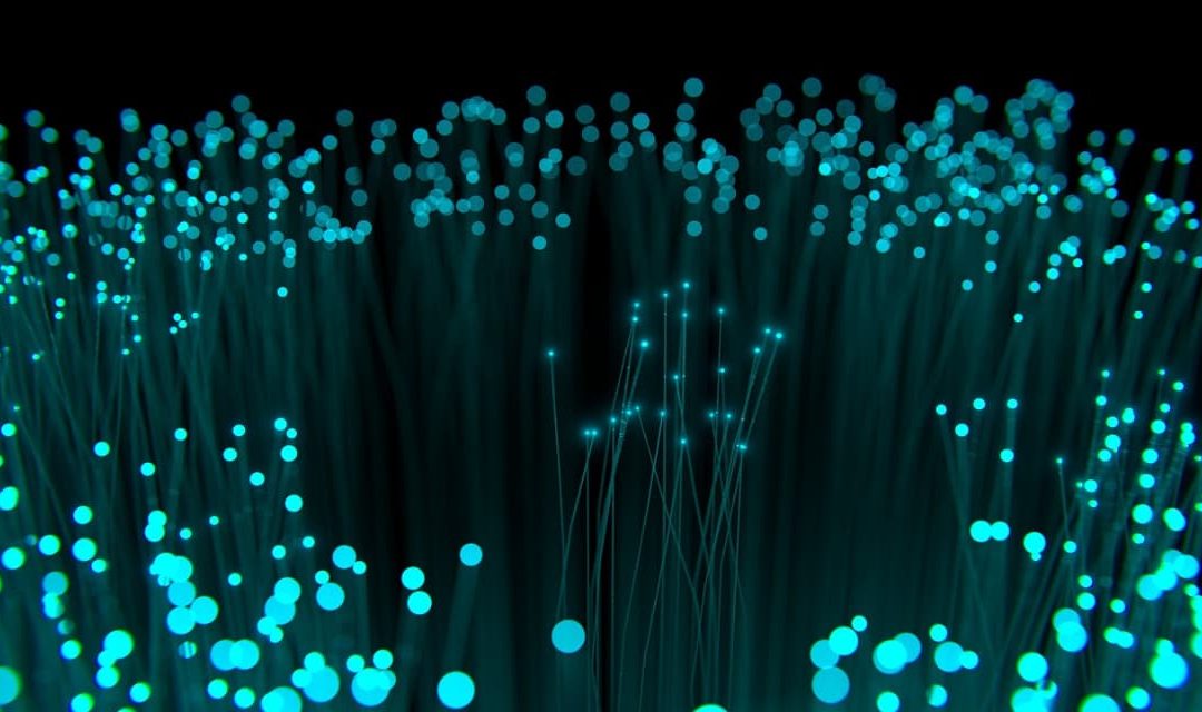 Pesquisas descobrem como acelerar o envio de dados via fibra óptica